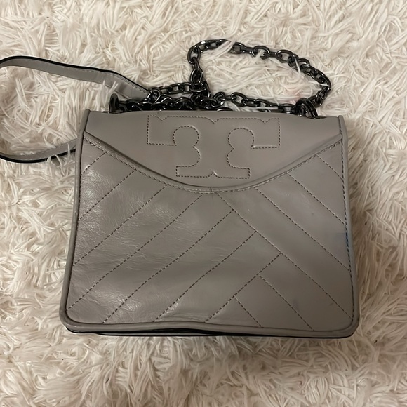 Tory Burch cross body bag - Picture 2 of 2